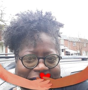 Meet your Posher, Angela